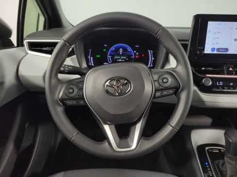Used 2026 Toyota Corolla SE FWD image 21