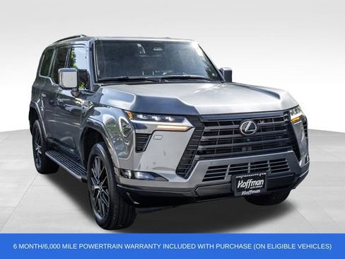 Used 2026 Lexus GX 550 w/ Accessory Package (2T) AWD/4WD image 2