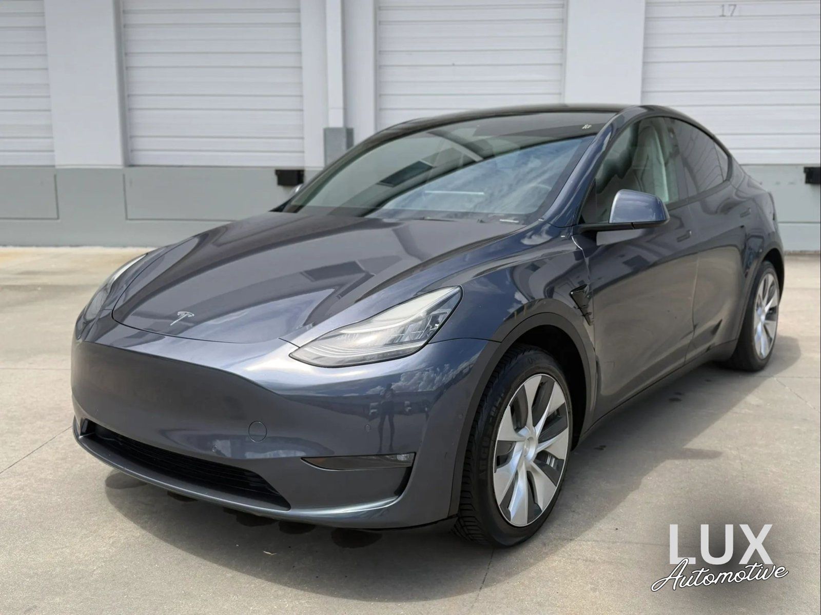 Used 2021 Tesla Model Y 2WD image 1