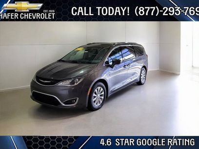 Used 2018 Chrysler Pacifica Touring-L w/ Premium Audio Group
