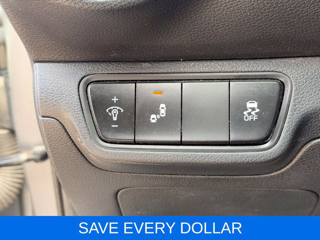 Used 2023 Kia Forte GT-Line w/ GT-Line Premium Package FWD image 9