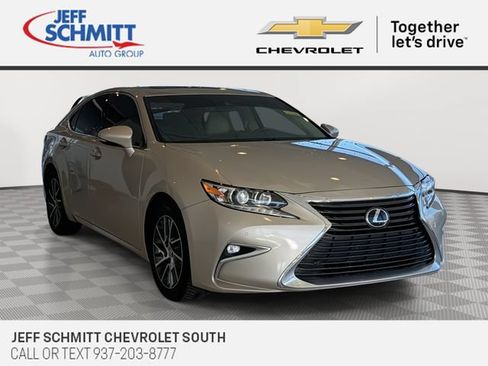 Used 2016 Lexus ES 350 w/ Luxury Package w/Wood Trim FWD image 1