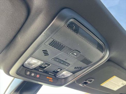 Used 2024 Cadillac XT6 Premium Luxury image 35