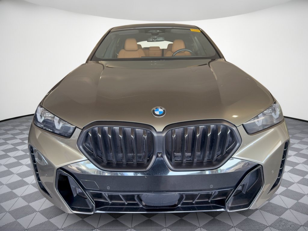 Used 2024 BMW X6 xDrive40i w/ Executive Package AWD/4WD image 4