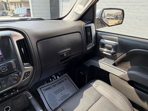 Used 2017 Chevrolet Silverado 1500 LTZ Z71 w/ LTZ Plus Package AWD/4WD image 26