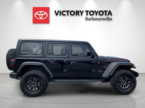 Used 2024 Jeep Wrangler Unlimited Rubicon w/ XTREMEE 35" Tire Package AWD/4WD image 6