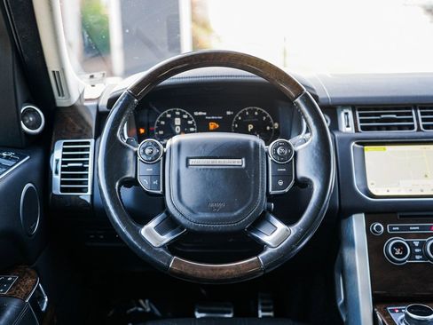 Used 2017 Land Rover Range Rover Long Wheelbase Supercharged image 12