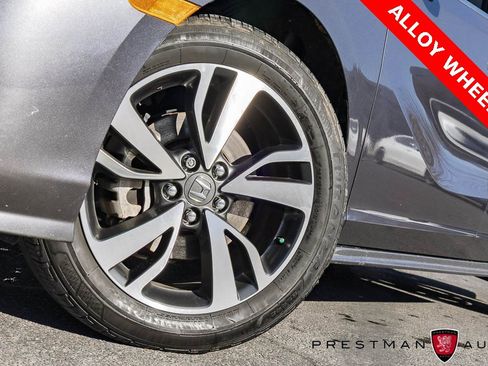 Used 2022 Honda Odyssey Touring image 16