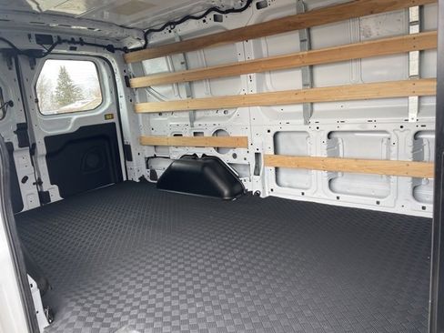 Used 2024 Ford Transit 250 Low Roof w/ Exterior Upgrade Package image 19