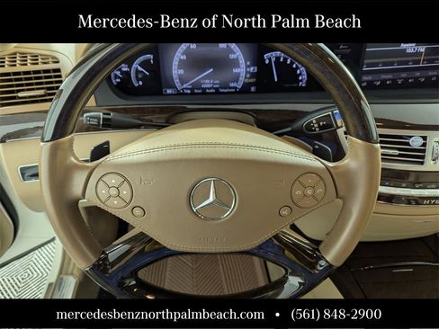 Used 2011 Mercedes-Benz S 400 S 400 image 16