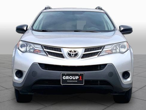 Used 2013 Toyota RAV4 LE FWD image 4