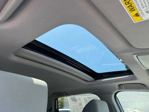 Used 2021 Honda CR-V EX image 24