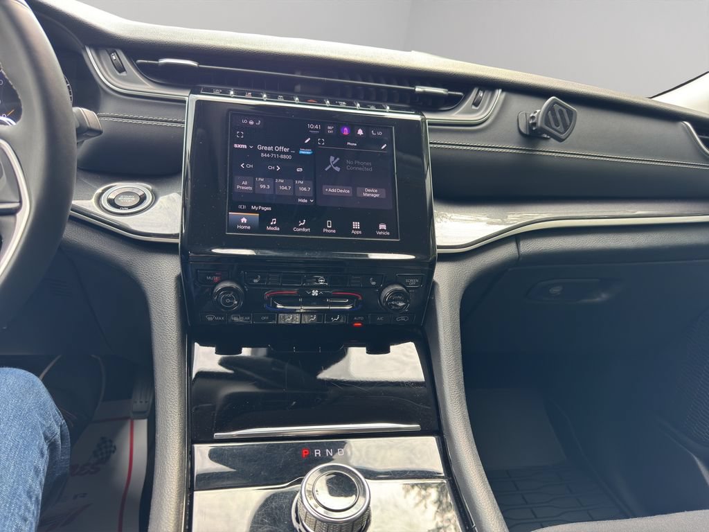 Used 2023 Jeep Grand Cherokee L Laredo w/ Luxury Tech Group I RWD image 27