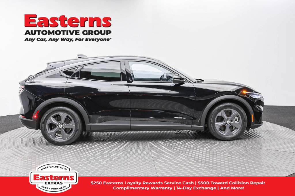 Used 2022 Ford Mustang Mach-E Select AWD/4WD image 5