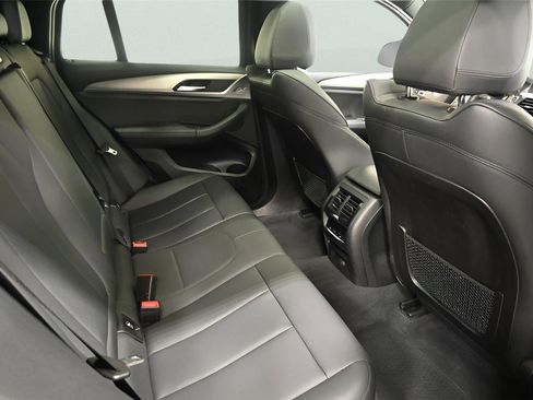 Used 2019 BMW X4 xDrive30i w/ Convenience Package image 18