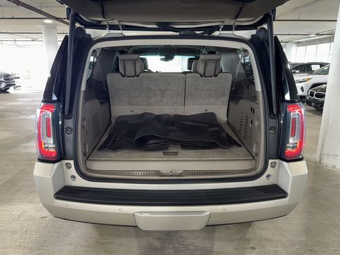 Used 2015 GMC Yukon XL SLT AWD/4WD image 23
