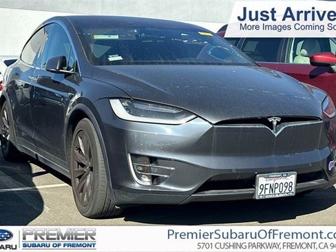 Used 2019 Tesla Model X 100D image 1