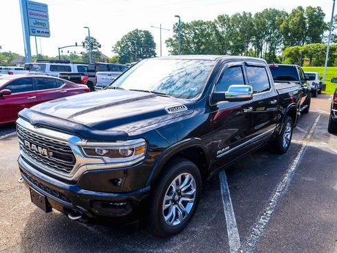 Used 2022 RAM 1500 Limited AWD/4WD image 1