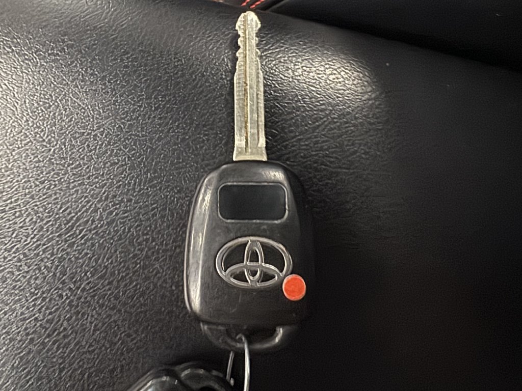 Used 2017 Toyota Camry SE FWD image 17