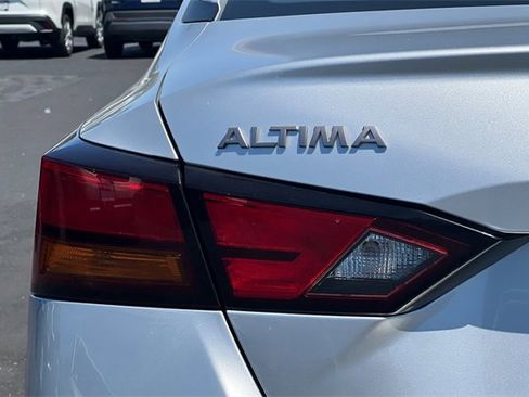 Used 2023 Nissan Altima 2.5 SV image 26