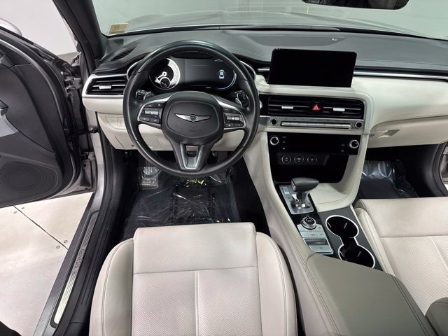 Used 2025 Genesis G70 2.5T RWD image 15