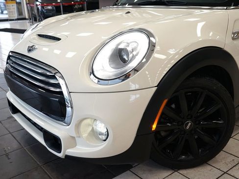 Used 2018 MINI Cooper S FWD image 21