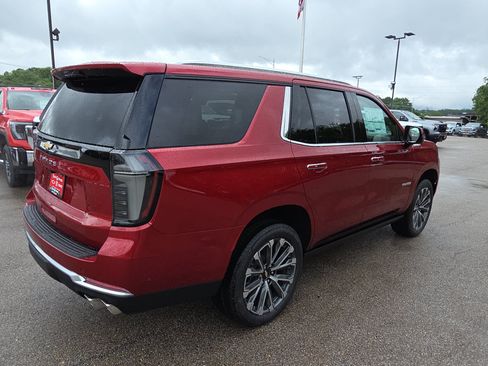 New 2026 Chevrolet Tahoe High Country AWD/4WD image 8