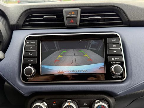 Used 2024 Nissan Versa SV image 17