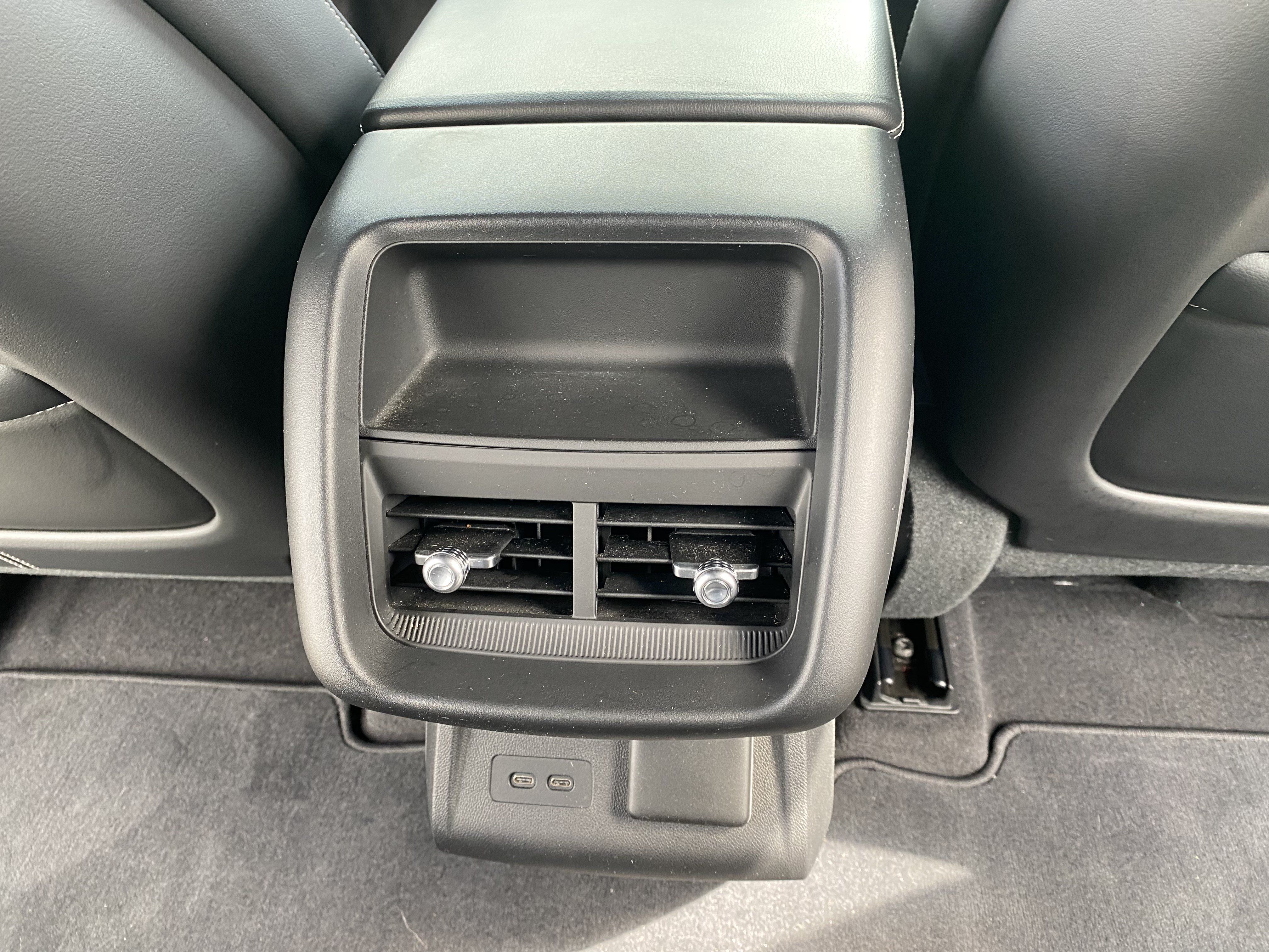 Used 2024 Cadillac Lyriq Luxury RWD image 21