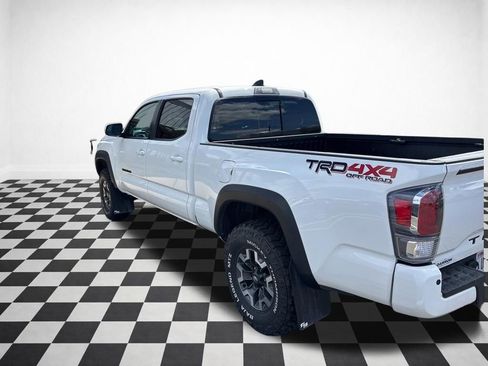 Used 2023 Toyota Tacoma TRD Off-Road w/ TRD Premium Off Road Package AWD/4WD image 32