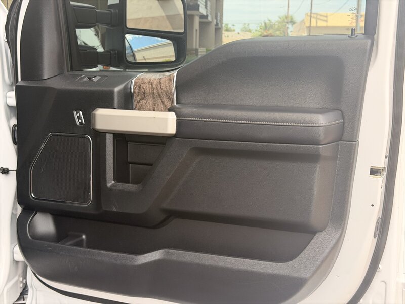 Used 2018 Ford F250 Lariat AWD/4WD image 25