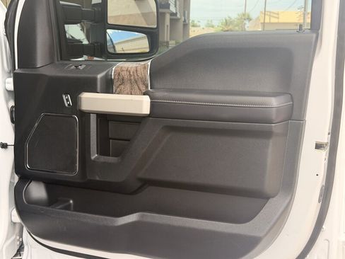 Used 2018 Ford F250 Lariat AWD/4WD image 25