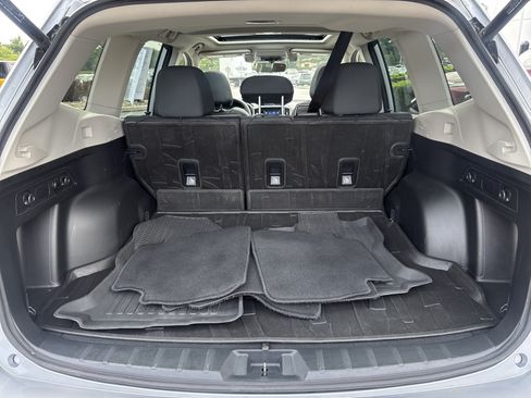 Used 2021 Subaru Forester Premium AWD/4WD image 32