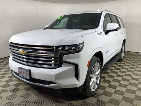 Used 2022 Chevrolet Tahoe High Country AWD/4WD image 11