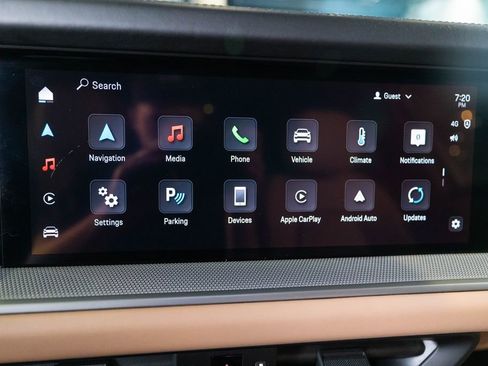 Certified 2024 Porsche Cayenne AWD/4WD image 28