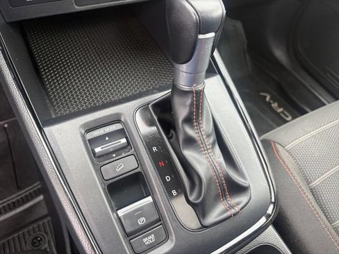 Used 2024 Honda CR-V Sport image 17