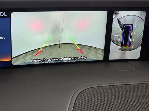 New 2026 Lincoln Nautilus Premier image 16