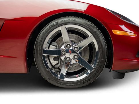 Used 2007 Chevrolet Corvette Convertible w/ Preferred Equipment Group RWD image 30