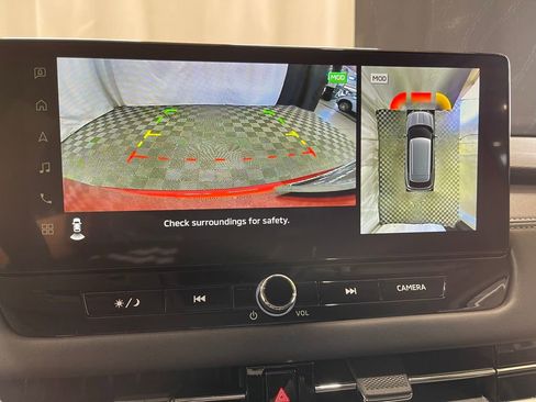 New 2026 Mitsubishi Outlander SE image 16