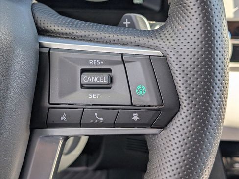 Used 2024 Mitsubishi Outlander SEL image 28