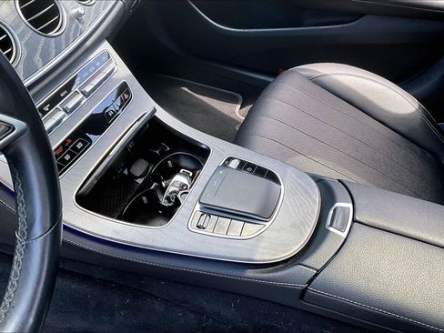 Used 2021 Mercedes-Benz E 450 4MATIC Sedan image 17
