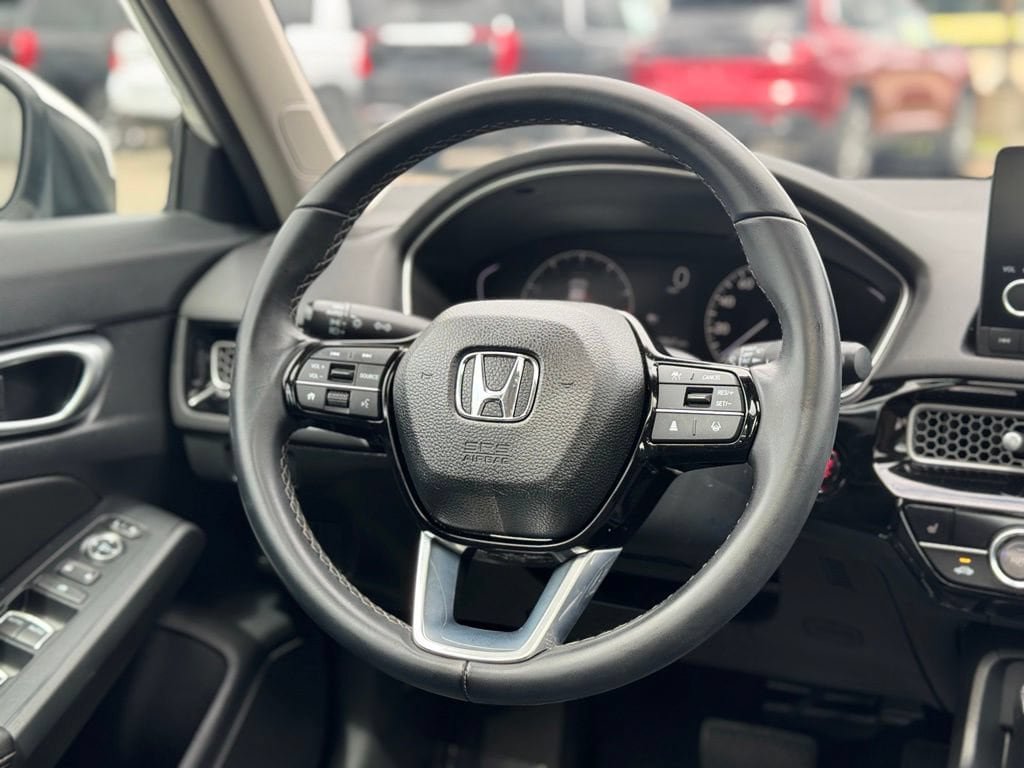 Used 2023 Honda Civic EX-L image 13