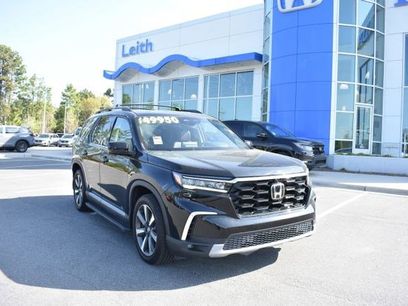 Used 2025 Honda Pilot Elite