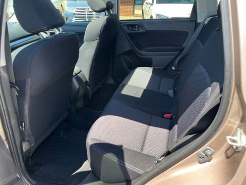 Used 2014 Subaru Forester 2.5i Premium w/ Popular Package #2 AWD/4WD image 15