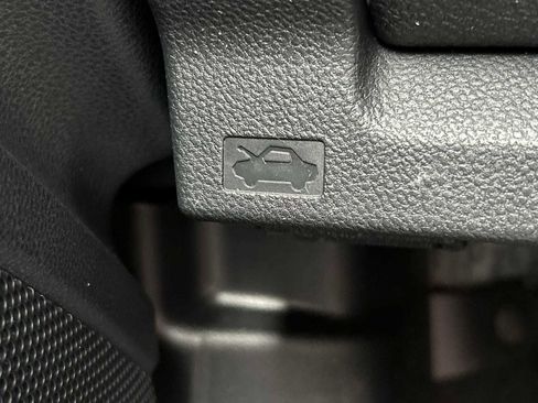 Certified 2024 Subaru Crosstrek 2.0i Premium AWD/4WD image 28