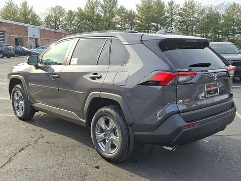 New 2025 Toyota RAV4 XLE image 17