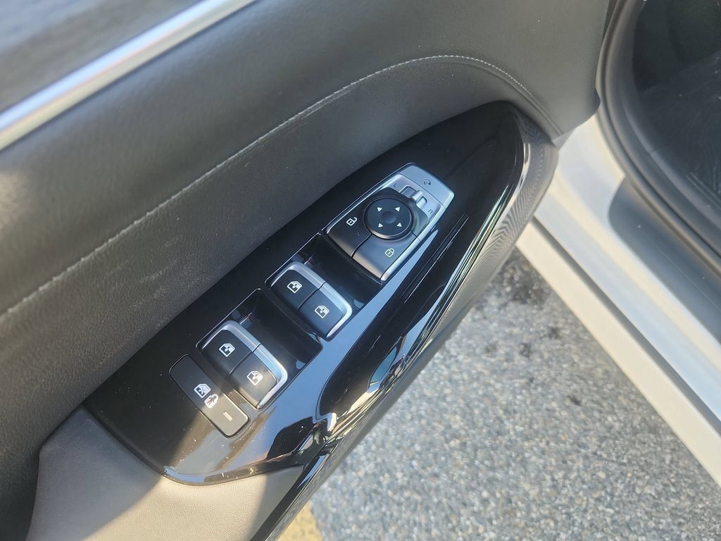 New 2026 Kia K5 EX FWD image 12