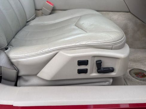 Used 2004 Cadillac XLR RWD image 24