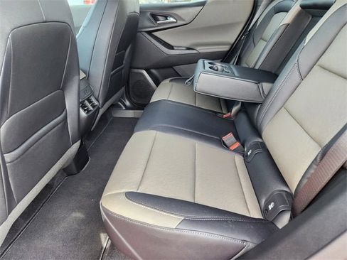 New 2026 Chevrolet Equinox LT w/ Convenience Package II image 20