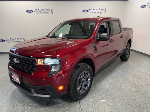 New 2025 Ford Maverick XLT w/ Equipment Group 301A image 3